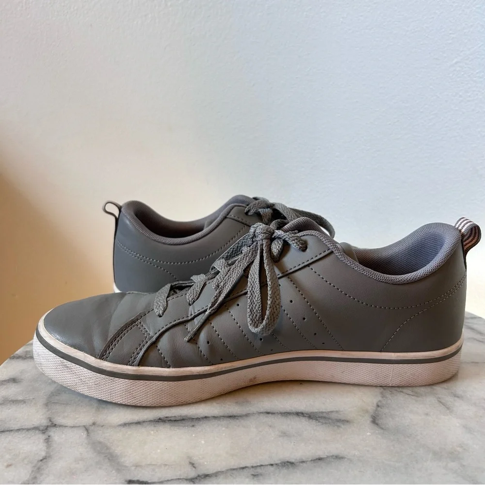 Adidas Sneakers Size 8.5